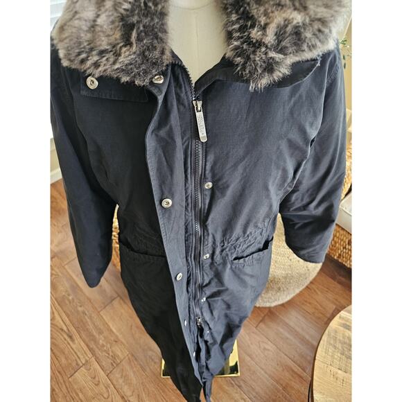 Woolrich Duck Down Quilted Puffer Parka Coat Women's Size M Coyote Fur Trim Long - Picture 5 of 16